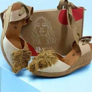 Silvia Cobos Wedge Heel TanLace-Up Leaf Espadrille Shoe Sandals Fringe sz 10